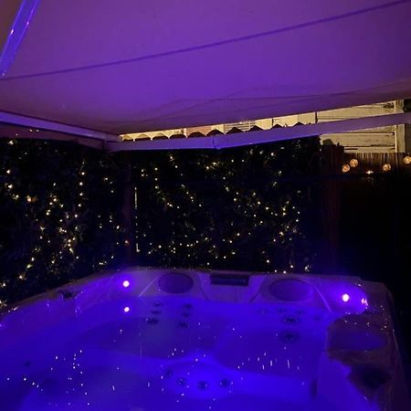 Dinbnb Homes I #1 Bnb In Bergen I Jacuzzi & Parking & Location Екстер'єр фото