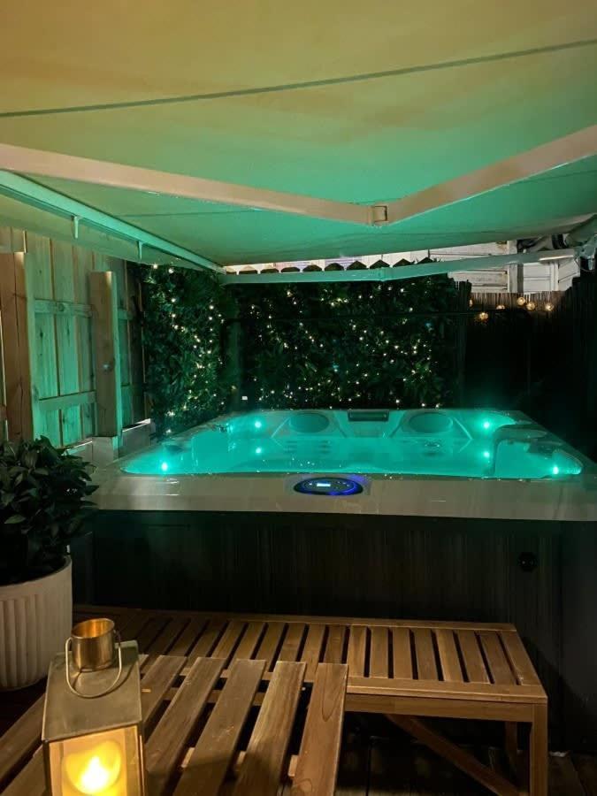 Dinbnb Homes I #1 Bnb In Bergen I Jacuzzi & Parking & Location Екстер'єр фото