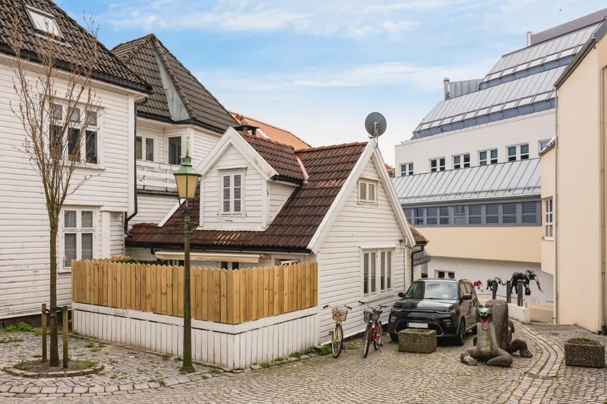 Dinbnb Homes I #1 Bnb In Bergen I Jacuzzi & Parking & Location Екстер'єр фото